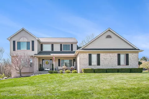 11870 Schavey Rd, Dewitt, MI 48820