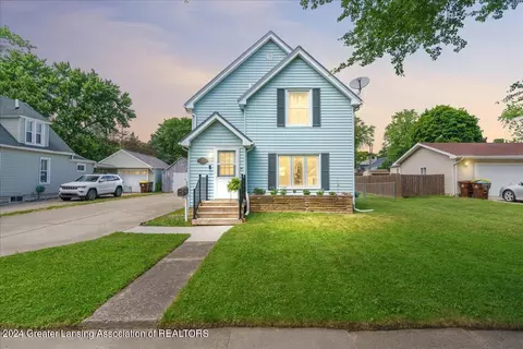 312 W End St, Alma, MI 48801