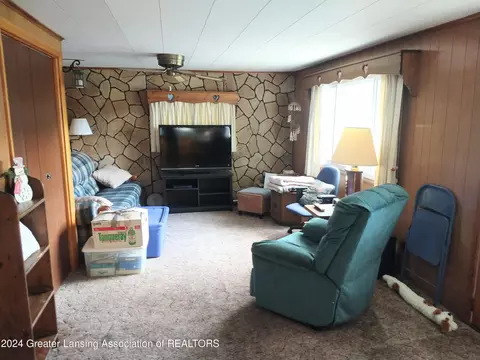 Living - 5145 Ruby Dr, Gladwin, MI 48624 photo 1 of 1