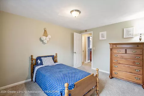 Bedroom - 3519 Ginger Snap Ln, Lansing, MI 48911 photo 6 of 10