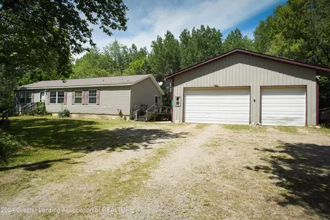 12995 Charlotte Hwy, Sunfield, MI 48890