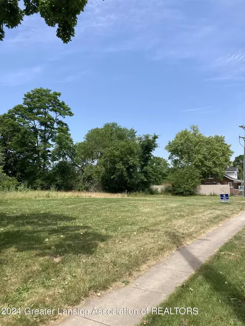 Undisclosed, Grand Ledge, MI 48837
