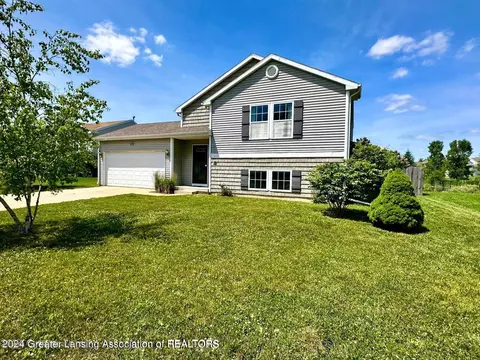 4190 Poplar Ln, Mason, MI 48854