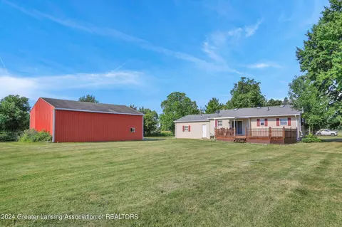 Exterior - 8475 S Lowell Rd, Dewitt, MI 48820 photo 4 of 4
