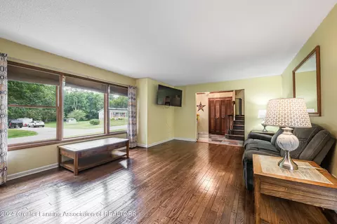 Living - 4215 Whitby Ln, Bath, MI 48808 photo 1 of 1