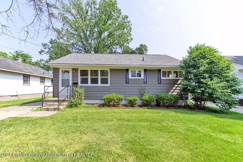 1914 Hillcrest St, Lansing, MI 48910