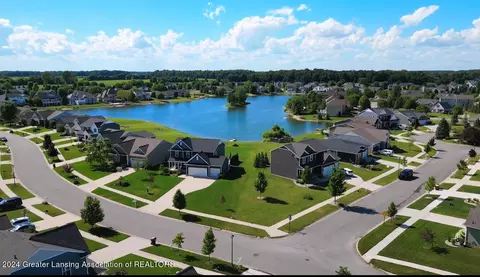 4139 Presidents Way, Dewitt, MI 48820