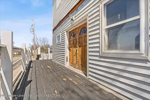 13639 Main St, Bath, MI 48808 photo 3