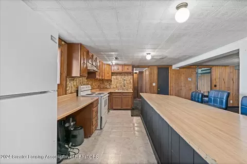 13639 Main St, Bath, MI 48808 photo 23
