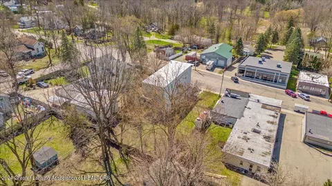 13639 Main St, Bath, MI 48808 photo 31