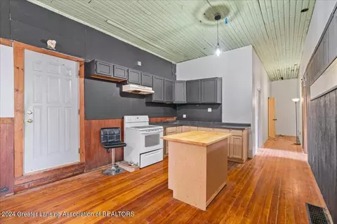 13639 Main St, Bath, MI 48808 photo 15