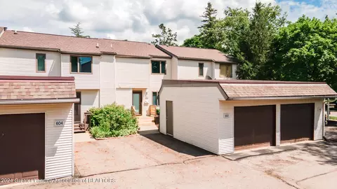 602 Woodingham Dr, East Lansing, MI 48823