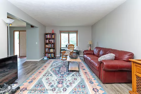 2035 Wild Cherry Path, Okemos, MI 48864 photo 8