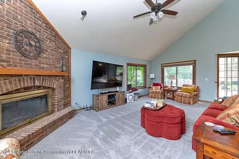 2035 Wild Cherry Path, Okemos, MI 48864 photo 4