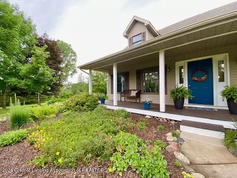 Exterior - 4245 Beeman Rd, Williamston, MI 48895 photo 4 of 6