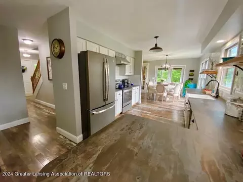 Kitchen - 4245 Beeman Rd, Williamston, MI 48895 photo 6 of 6