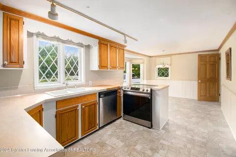 3017 W Maple Rapids Rd, Saint Johns, MI 48879 photo 3