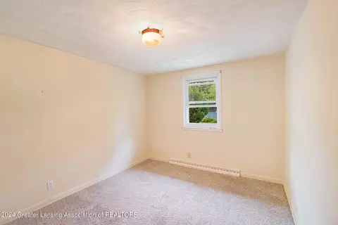 3017 W Maple Rapids Rd, Saint Johns, MI 48879 photo 11