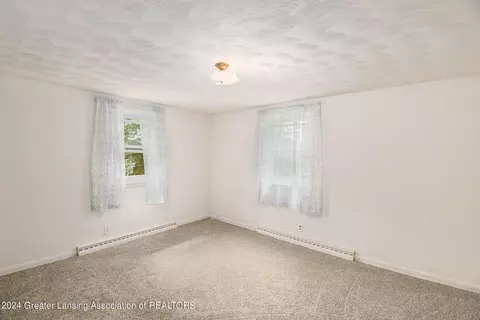3017 W Maple Rapids Rd, Saint Johns, MI 48879 photo 9