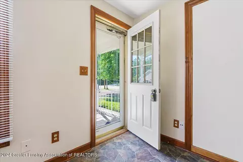 9215 Windsor Hwy, Dimondale, MI 48821 photo 13