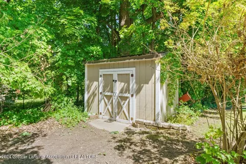 9215 Windsor Hwy, Dimondale, MI 48821 photo 10