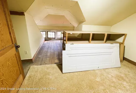 Other - 400 Everett Dr, Lansing, MI 48915 photo 10 of 11