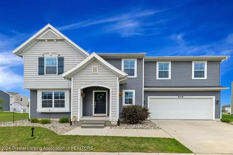 648 Accipiter Way, East Lansing, MI 48823