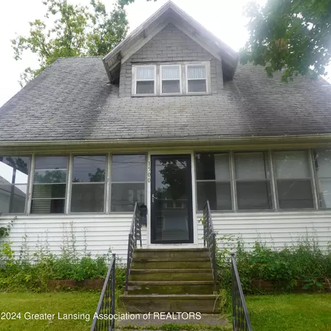 1500 New York, Lansing, MI 48906