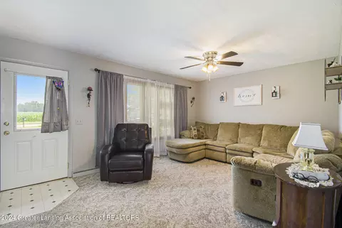 3689 E Herbison Rd, Bath, MI 48808 photo 4