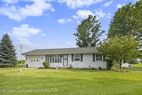 3689 E Herbison Rd, Bath, MI 48808