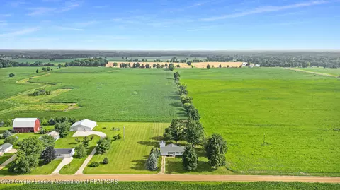 3689 E Herbison Rd, Bath, MI 48808 photo 17