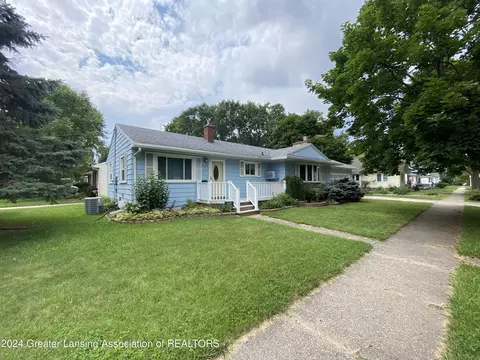 2728 Maplewood Ave, Lansing, MI 48910