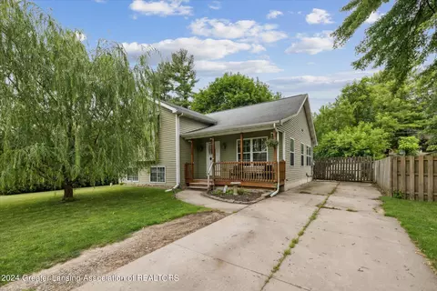 130 Jackson St, Sunfield, MI 48890