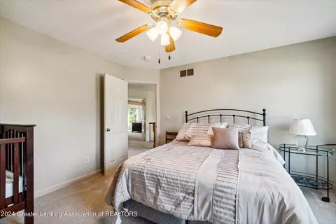 Bedroom - 1003 Sandhill Dr, Dewitt, MI 48820 photo 5 of 12