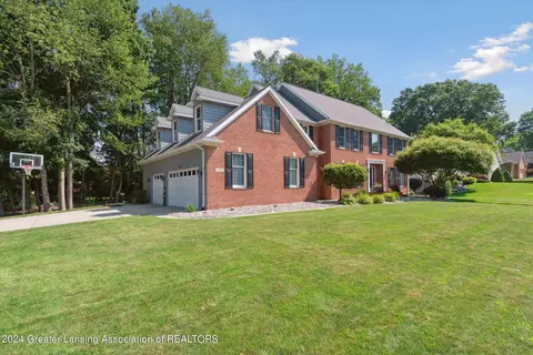 Exterior - 1003 Sandhill Dr, Dewitt, MI 48820 photo 2 of 14