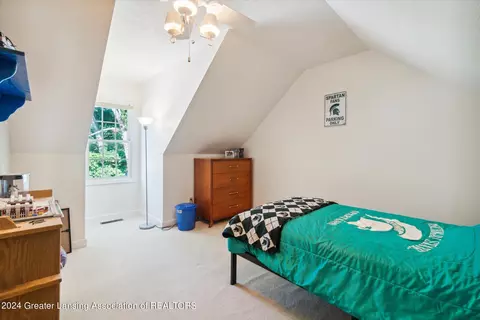 Bedroom - 1003 Sandhill Dr, Dewitt, MI 48820 photo 8 of 12