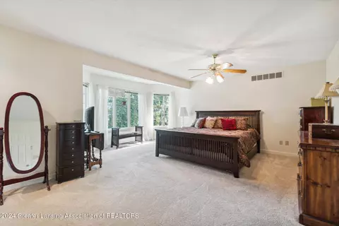 Bedroom - 1003 Sandhill Dr, Dewitt, MI 48820 photo 10 of 12