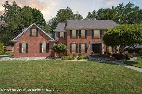 Exterior - 1003 Sandhill Dr, Dewitt, MI 48820 photo 14 of 14