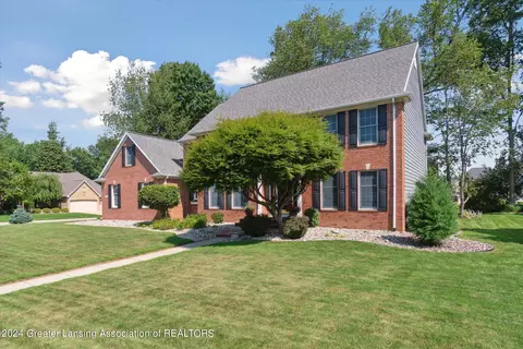 Exterior - 1003 Sandhill Dr, Dewitt, MI 48820 photo 13 of 14