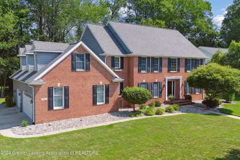 Exterior - 1003 Sandhill Dr, Dewitt, MI 48820 photo 11 of 14