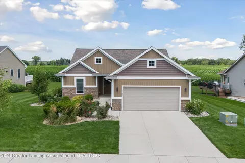 4140 Keepsake Ln, Lansing, MI 48906