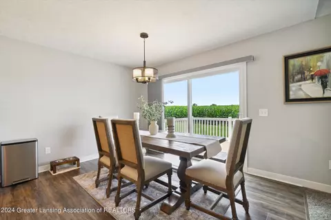 Dining - 4140 Keepsake Ln, Lansing, MI 48906 photo 1 of 2