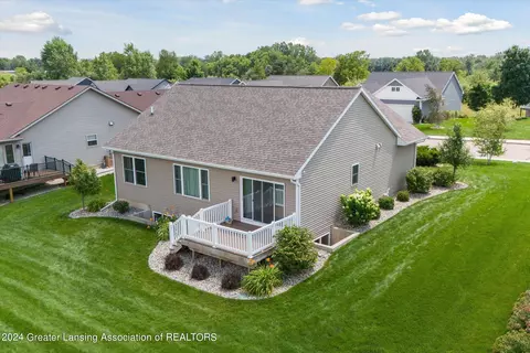 View/Area - 4140 Keepsake Ln, Lansing, MI 48906 photo 1 of 12