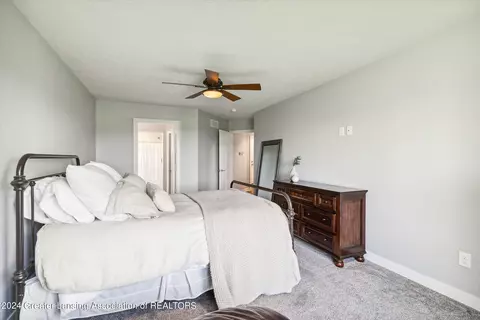 Bedroom - 4140 Keepsake Ln, Lansing, MI 48906 photo 2 of 2