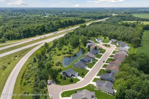 View/Area - 4140 Keepsake Ln, Lansing, MI 48906 photo 11 of 12