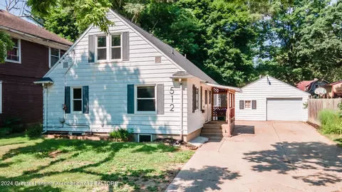 512 S Clemens Ave, Lansing, MI 48912
