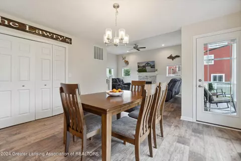 Dining - 13900 Bauerle Rd, Dewitt, MI 48820 photo 2 of 2