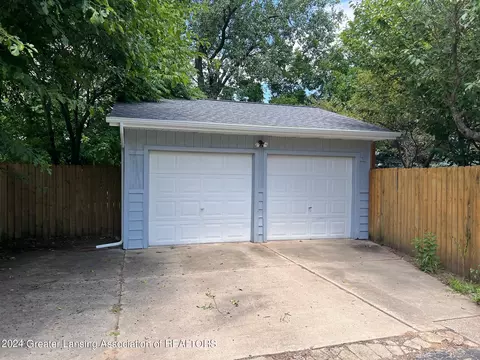314 Oak Park Dr, Perry, MI 48872 photo 14