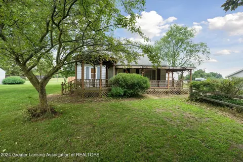 Exterior - 12399 Ruppert Rd, Perry, MI 48872 photo 3 of 4
