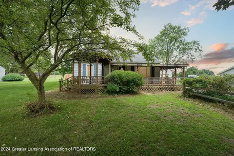 12399 Ruppert Rd, Perry, MI 48872